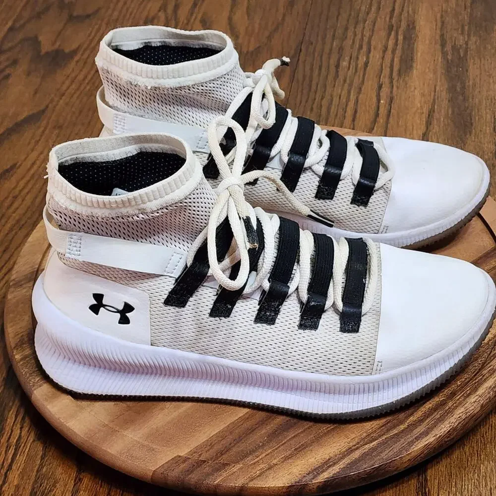 Under Armour Basketball Shoes Mens Size 8 White High Top Sneakers 3020616-100